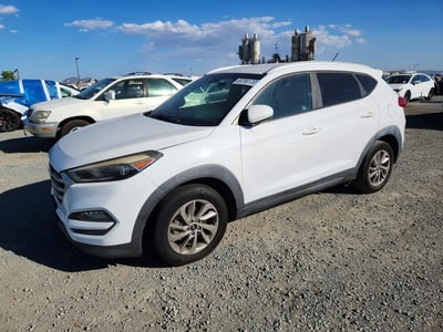 KM8J33A43GU****** 2016 Hyundai Tucson