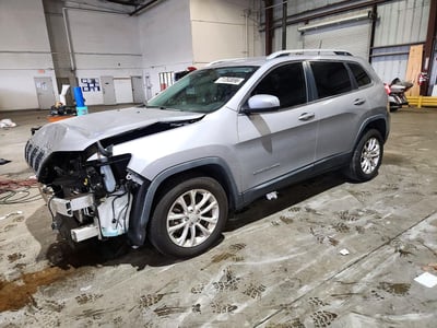 1C4PJLCB7KD****** 2019 Jeep Cherokee