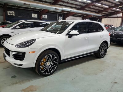 WP1AC2A25HL****** 2017 Porsche Cayenne