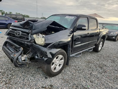 5TFJU4GNXEX****** 2014 Toyota Tacoma