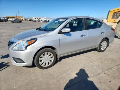 3N1CN7AP0HK****** 2017 Nissan Versa