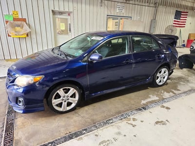 2T1BU4EE6DC****** 2013 Toyota Corolla