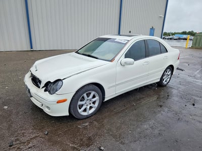 WDBRF92H57F****** 2007 Mercedes-Benz C-Class