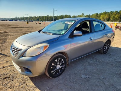 3N1CN7AP8CL****** 2012 Nissan Versa