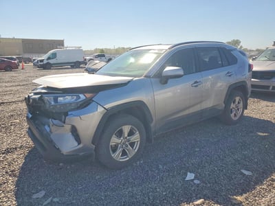 2T3A1RFV3MC****** 2021 Toyota RAV4