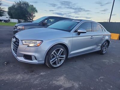 WAUAUGFF6K1****** 2019 Audi A3