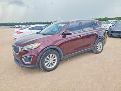 5XYPG4A52HG****** 2017 Kia Sorento