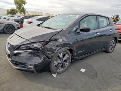 1N4AZ1CP7JC****** 2018 Nissan Leaf