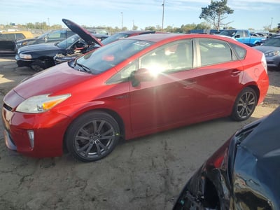 JTDKN3DU8F0****** 2015 Toyota Prius