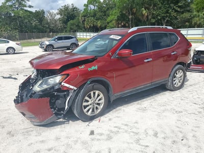 5N1AT2MT8JC****** 2018 Nissan Rogue