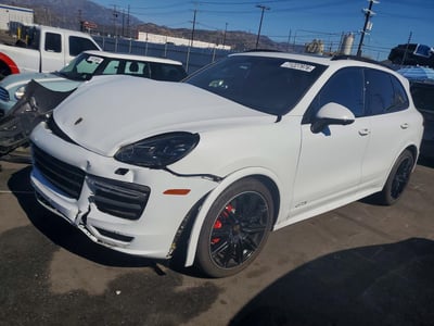 WP1AD2A25GL****** 2016 Porsche Cayenne