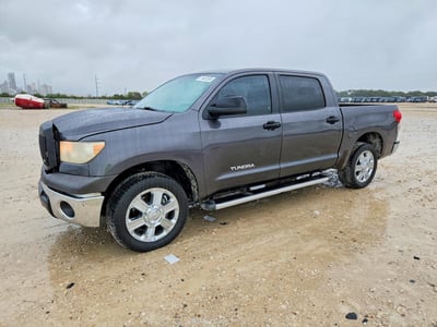 5TFEM5F17BX****** 2011 Toyota Tundra
