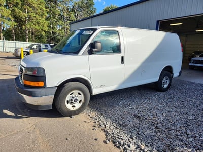 1GTW7AFF8H1****** 2017 GMC Savana