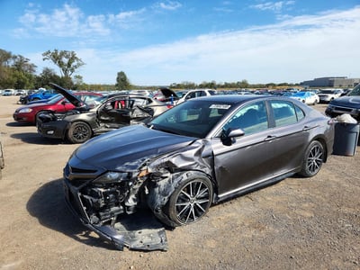 4T1G11AK4RU****** 2024 Toyota Camry