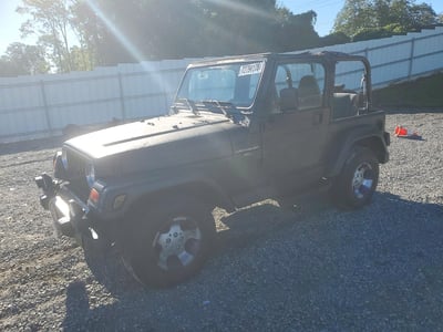1J4FA59S4YP****** 2000 Jeep Wrangler