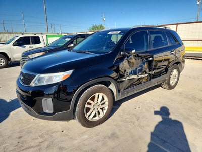 5XYKT4A76FG****** 2015 Kia Sorento