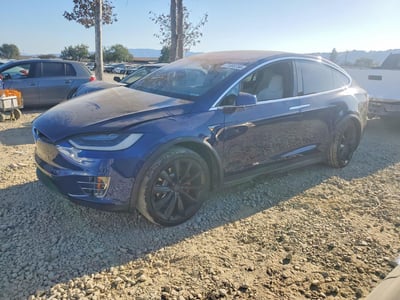 5YJXCBE40JF****** 2018 Tesla Model X