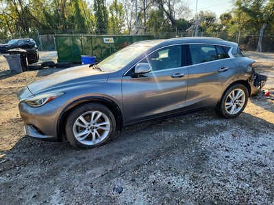 SJKCH5CP8JA****** 2018 Infiniti QX30