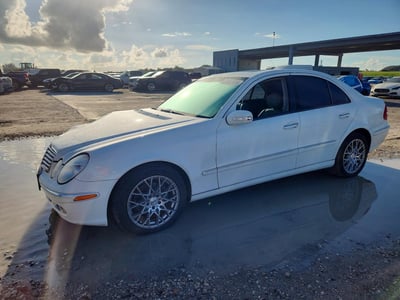 WDBUF26J05A****** 2005 Mercedes-Benz E-Class