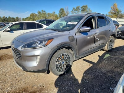 1FMCU0LZ8MU****** 2021 Ford Escape Plug-In Hybrid