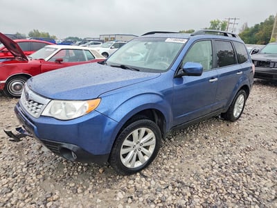JF2SHAECXDH****** 2013 Subaru Forester