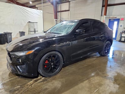 2N661XULXHX****** 2017 Maserati Levante