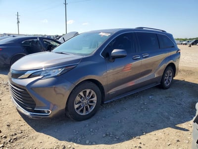 5TDYRKEC8MS****** 2021 Toyota Sienna