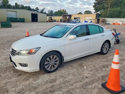 1HGCR3F98DA****** 2013 Honda Accord