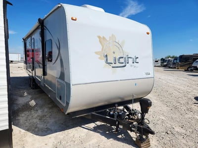 58TTX3725G2****** 2016 Open Range Light