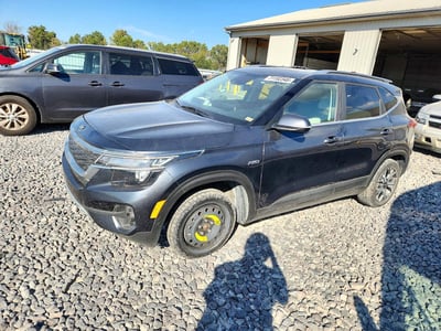 KNDERCAA1M7****** 2021 Kia Seltos