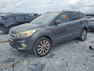 1FMCU0JDXHU****** 2017 Ford Escape