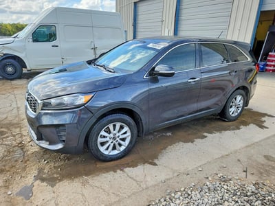 5XYPG4A38KG****** 2019 Kia Sorento