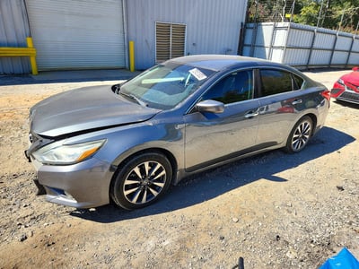 1N4AL3AP8HC****** 2017 Nissan Altima