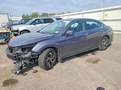 1HGCR2F35HA****** 2017 Honda Accord