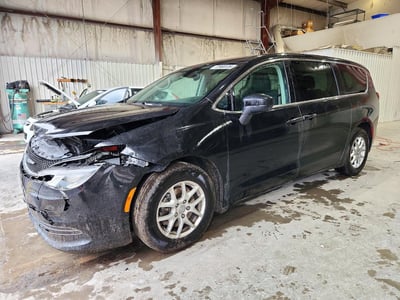 2C4RC1DG8HR****** 2017 Chrysler Pacifica