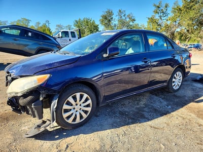 2T1BU4EE5DC****** 2013 Toyota Corolla