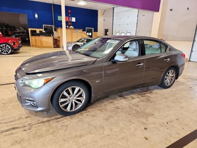 JN1CV7AR3GM****** 2016 Infiniti Q50