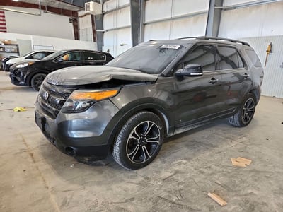 1FM5K8GT4FG****** 2015 Ford Explorer