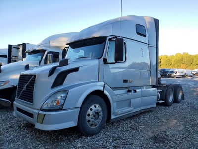 4V4NC9TGXDN****** 2013 Volvo VNL