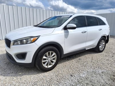 5XYPG4A32HG****** 2017 Kia Sorento