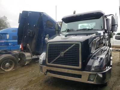 4V4NC9EJ0CN****** 2012 Volvo VNL