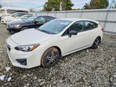 4S3GTAA67H3****** 2017 Subaru Impreza