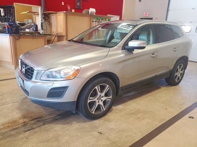 YV4902DZXD2****** 2013 Volvo XC60