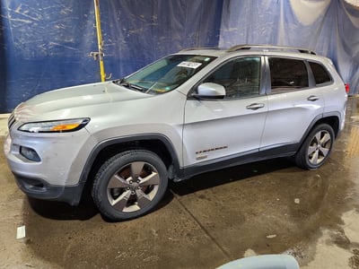 1C4PJMCB7GW****** 2016 Jeep Cherokee