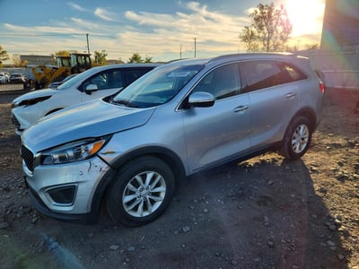 5XYPGDA56GG****** 2016 Kia Sorento