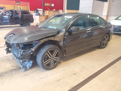 1HGCR2F18HA****** 2017 Honda Accord