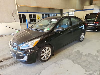 KMHCU4AE9EU****** 2014 Hyundai Accent