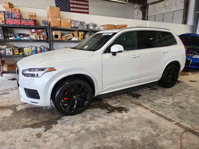 YV4A221K2M1****** 2021 Volvo XC90