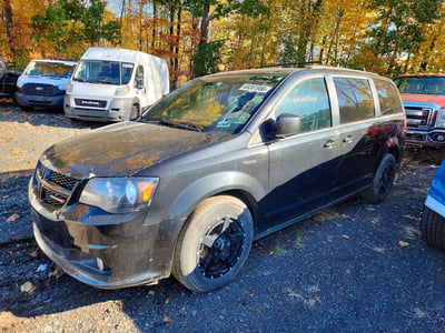 2C4RDGEG5JR****** 2018 Dodge Grand Caravan