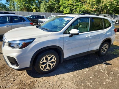 JF2SKAJC8LH****** 2020 Subaru Forester